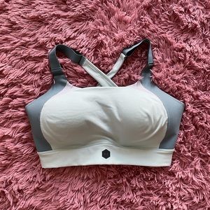 UNDER ARMOUR blue rush high support sports bra